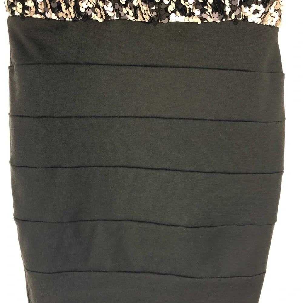 Fredrick’s of Hollywood sequin bandage dress. Sz S - Picture 4 of 8